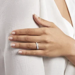 Histoire d'Or Alliance Marwan Ruban Bombé Or Blanc* Bijoux Personnalisés|Bagues