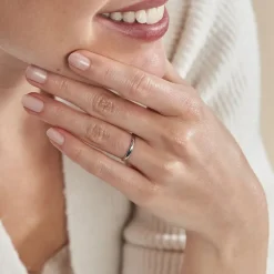 Histoire d'Or Alliance Meredithe Demi Jonc Classique Or Blanc