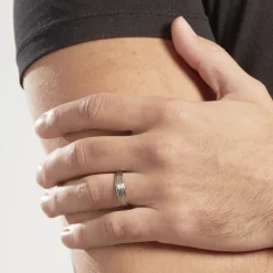 Histoire d'Or Alliance Padrig Ruban Plat Palladium Blanc