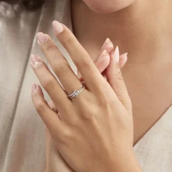 Histoire d'Or Bague Carey Or Blanc Diamant