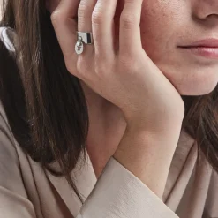 Hot Histoire d'Or Bague Piassina Argent Blanc Nacre