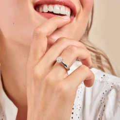 Histoire d'Or Bague Solitaire Artemis Or Blanc Diamant