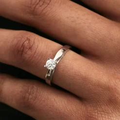 Histoire d'Or Bague Solitaire Celina Or Blanc Diamant