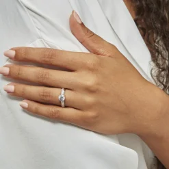 Discount Histoire d'Or Bague Solitaire Messine Or Blanc Oxyde De Zirconium