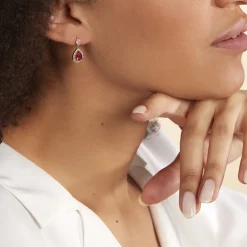 New Histoire d'Or Boucles D'oreilles Pendantes Brigita Plaqué Or Pierre Et Oxyde plaqué or jaune pierre rouge