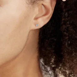 New Histoire d'Or Boucles D'oreilles Puces Doreen Carre Or Blanc Oxyde De Zirconium