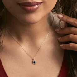 Hot Histoire d'Or Collier Or Jaune Angelika Saphir