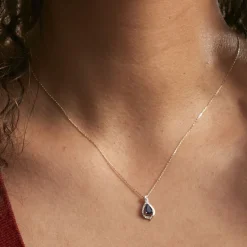 Hot Histoire d'Or Collier Or Jaune Angelika Saphir