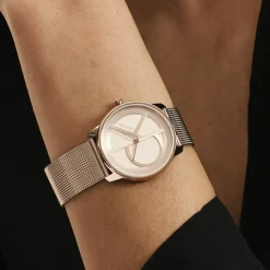 CALVIN KLEIN Montre Iconic Mesh Rose* Montres Tendances