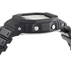 Outlet CASIO G-SHOCK Montre Black & White Noir cadran noir fond noir bracelet résine noire