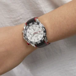 Outlet FESTINA Montre Junior Fond Blanc cadran argenté fond blanc bracelet cuir noir