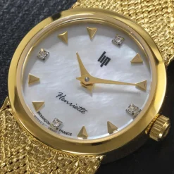 Hot LIP Montre Henriette 22 Nacre Blanche cadran doré fond nacre blanche bracelet acier doré