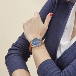 Online LIP Montre Himalaya C艙ur Battant 40 Bleu cadran argenté fond bleu bracelet cuir marron