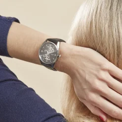 Best LIP Montre Himalaya Sablier 40 Noir cadran argenté fond noir bracelet cuir noir