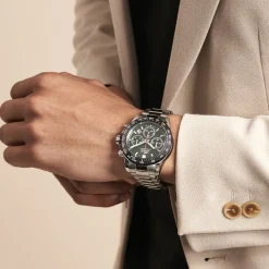 LOTUS Montre Freedom Collection Vert cadran argenté fond vert bracelet acier argenté