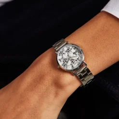 Discount UPP Montre Solena Blanc cadran argenté fond blanc bracelet acier argenté