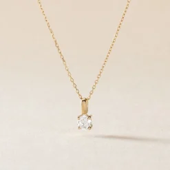 Histoire d'Or Pendentif Aphrodite or jaune diamant