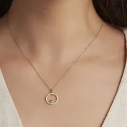 Best Histoire d'Or Pendentif Or Jaune Roman Oxyde